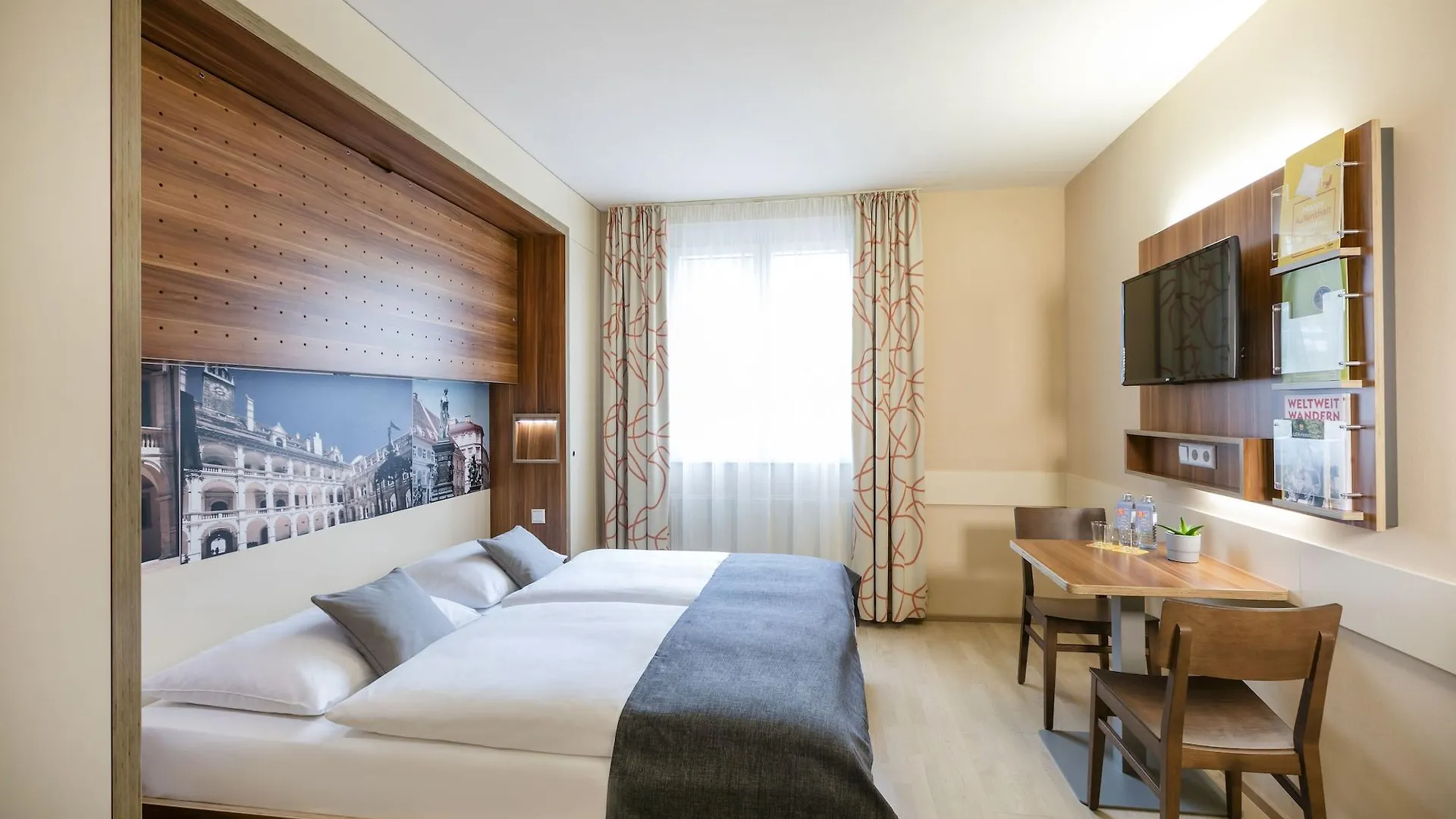 Jufa Hotel Graz City 3*,  Austria