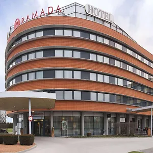 Ramada By Wyndham Graz Unterpremstätten