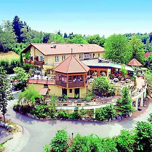 Hotel Restaurant - Haeuserl Im Wald