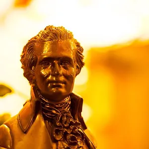 Mozart - Newly Renovated Viena